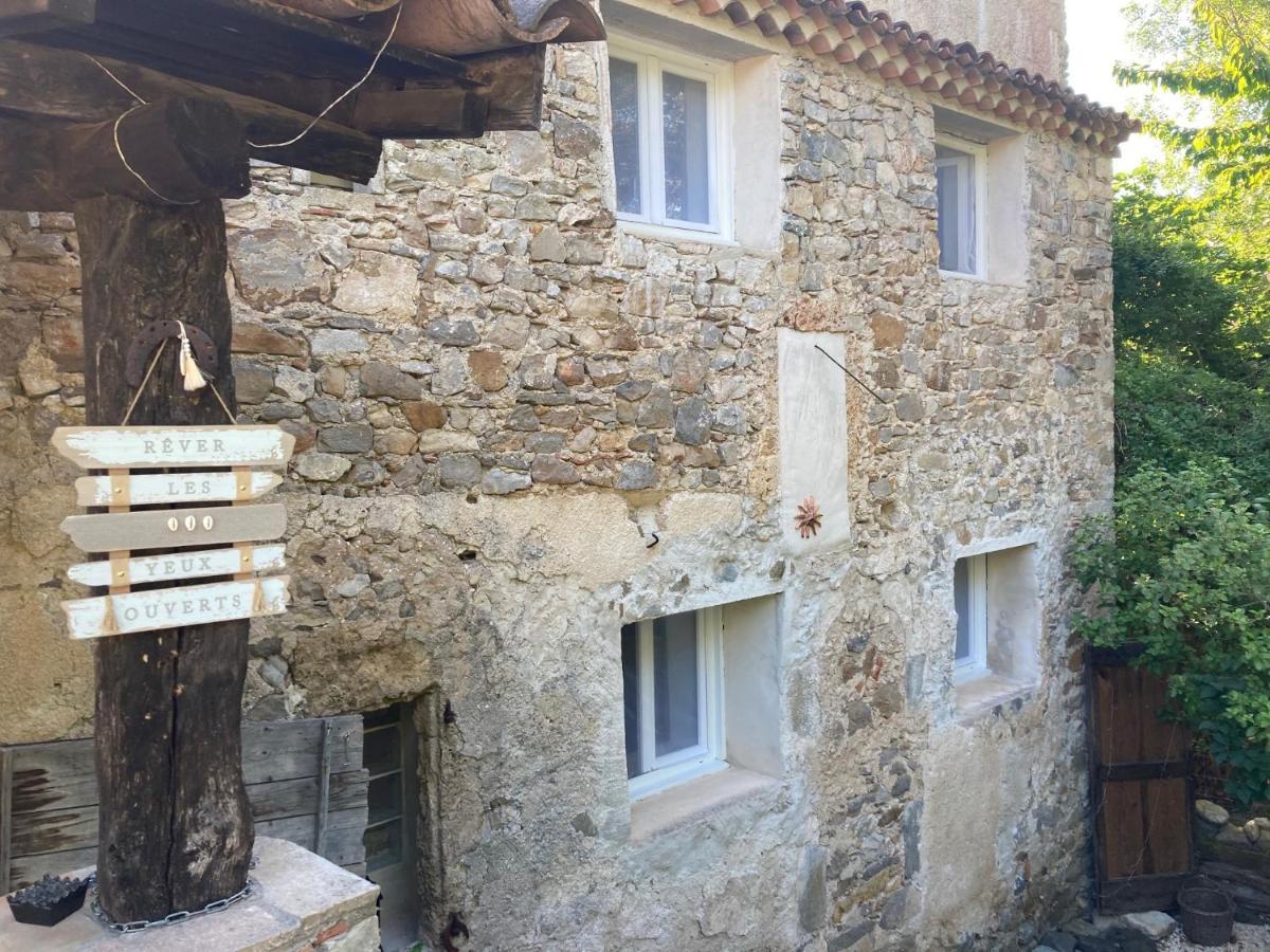 Gite De Barbusse Tornac Exterior foto